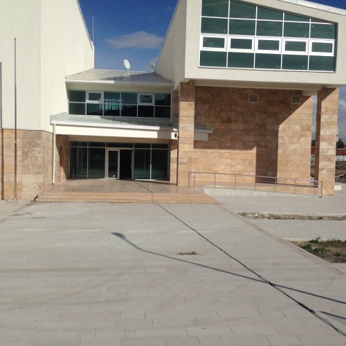 Kütahya Gençlik Spor Merkezi Traverten Dış Cephe Kaplama